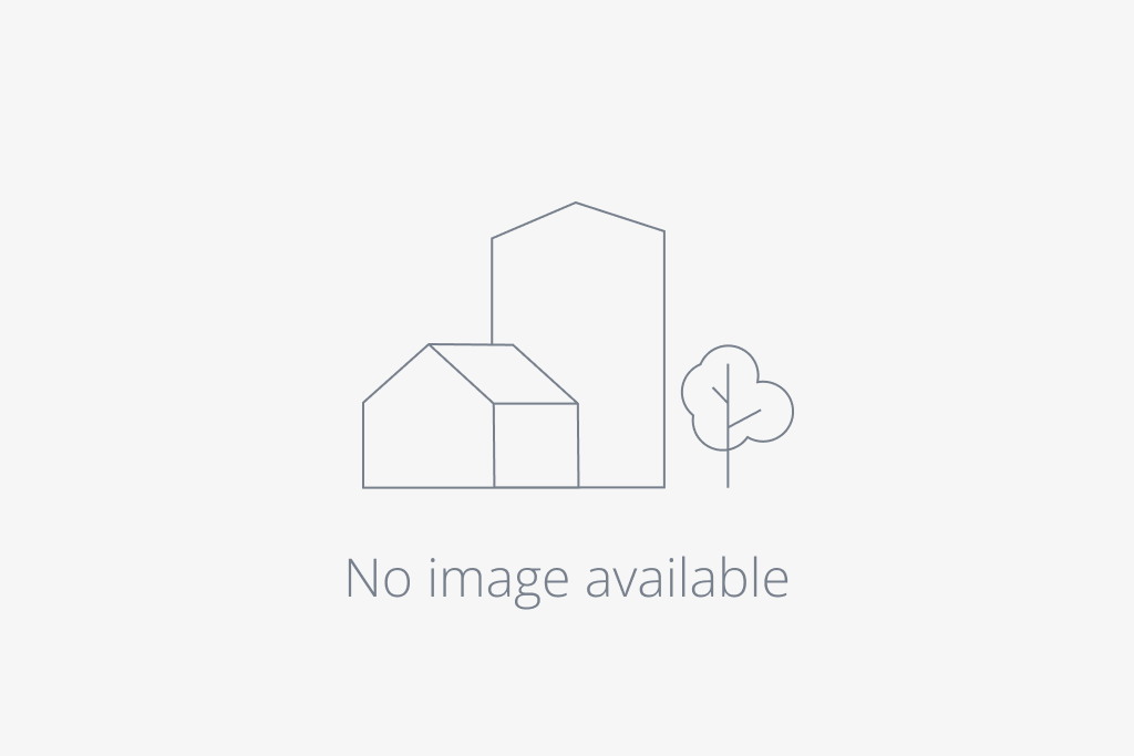 9736 4th North Street, Lake Elmo, MN, 55129 9736 4th North Street, Lake Elmo, MN, 55129